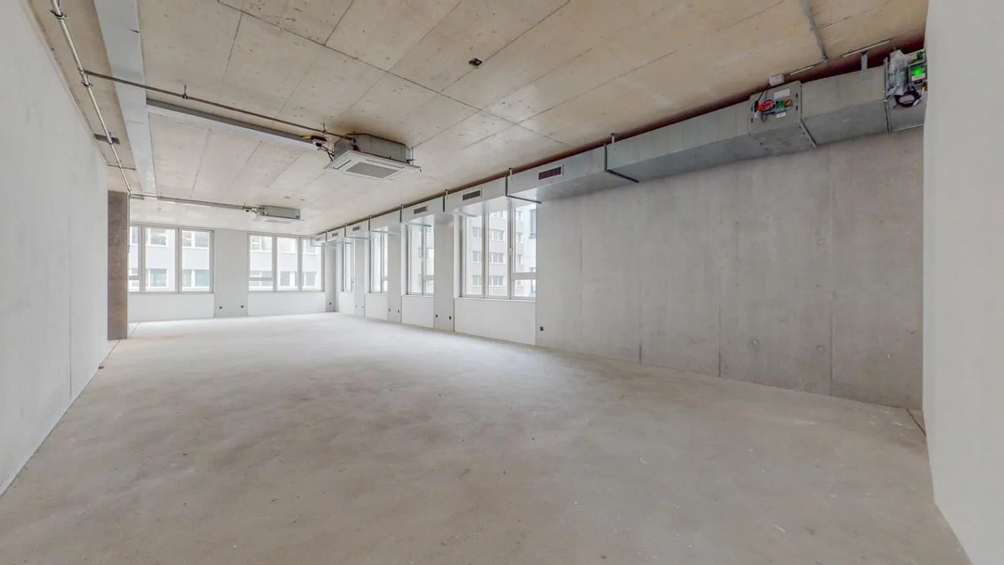 Best Location for Your Business - Photo 6 of 9