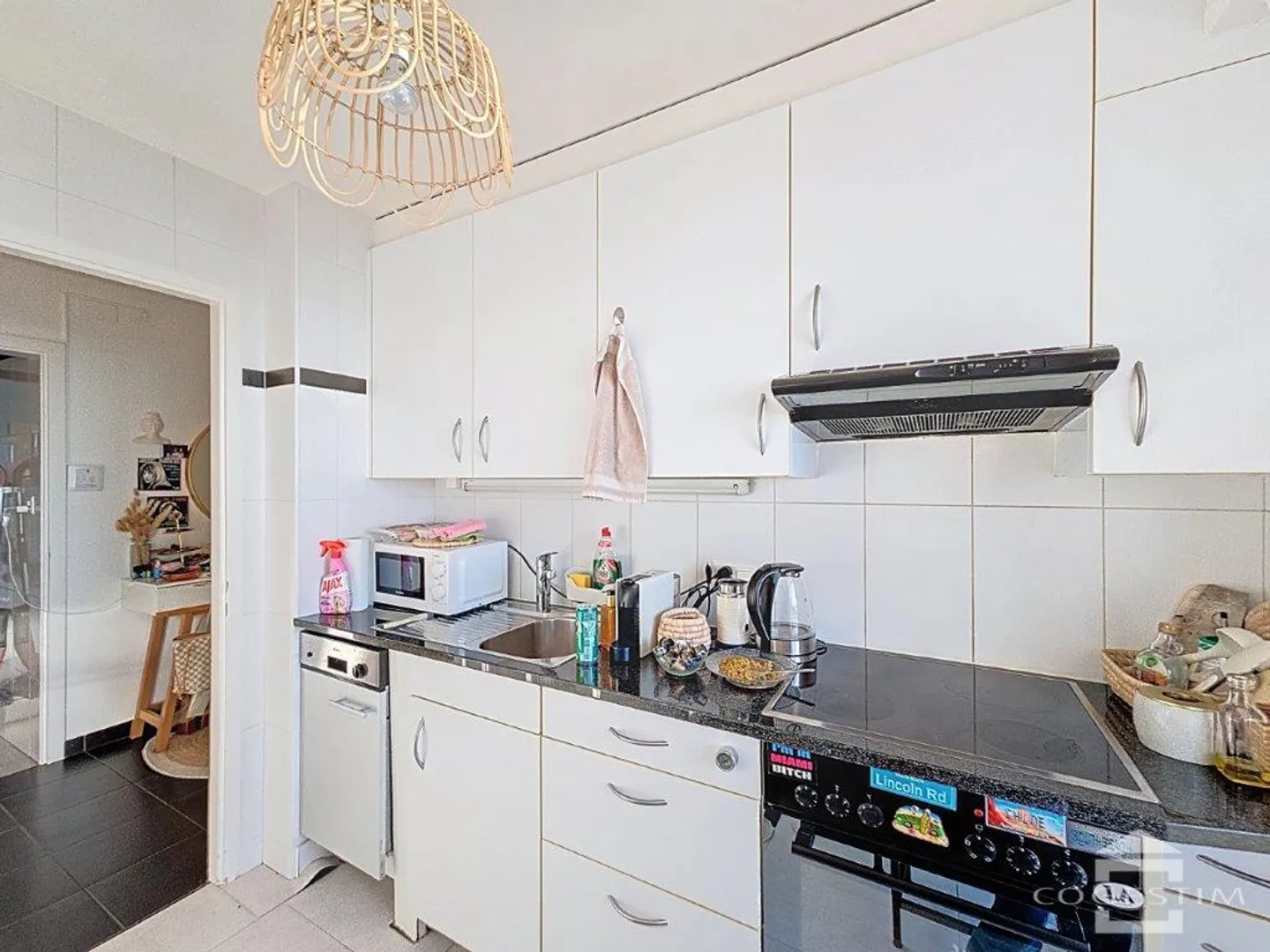 3.5 Room Apartment - Photo 4 of 11