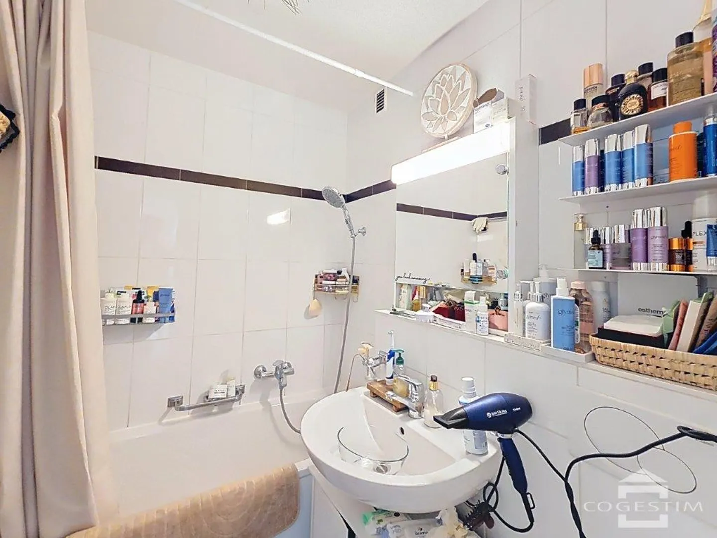 3.5 Room Apartment - Photo 6 of 11