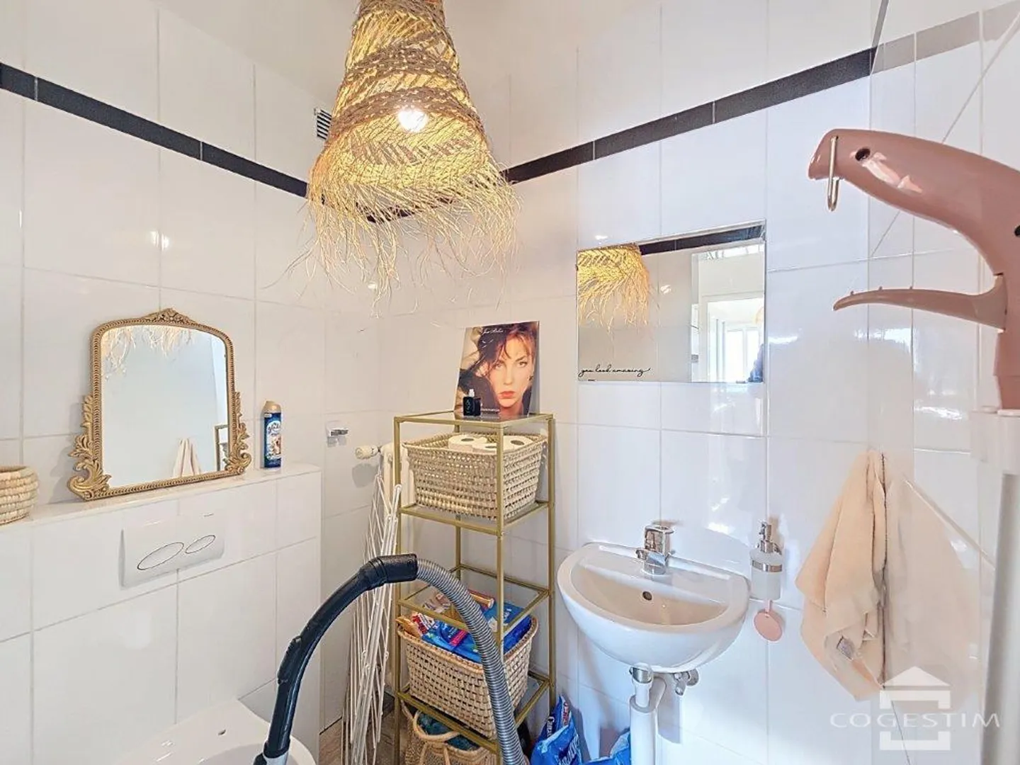 3.5 Room Apartment - Photo 7 of 11