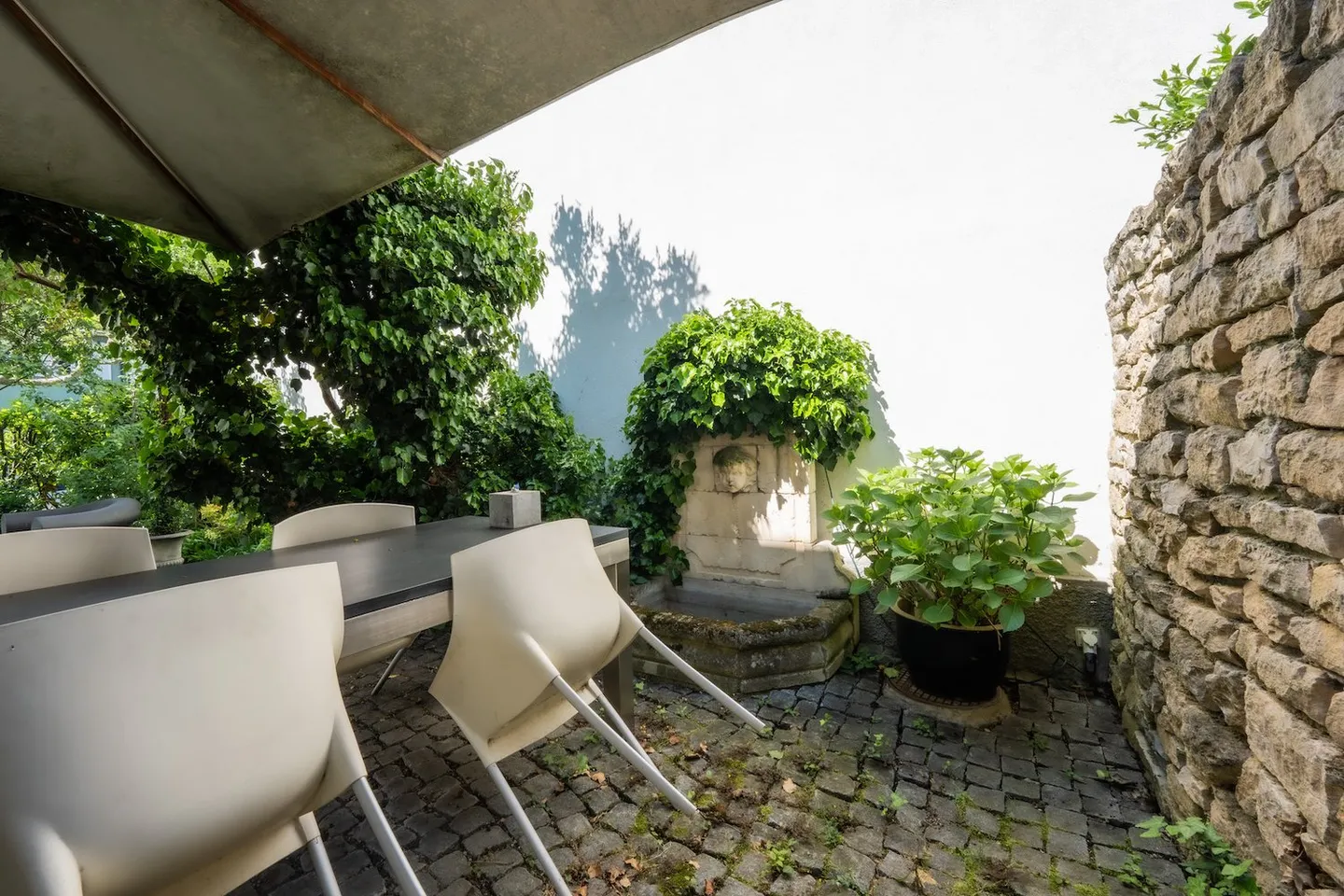 Villa urbaine élégante de Bâle avec jardin et grenier aménagé - Photo 11 sur 16