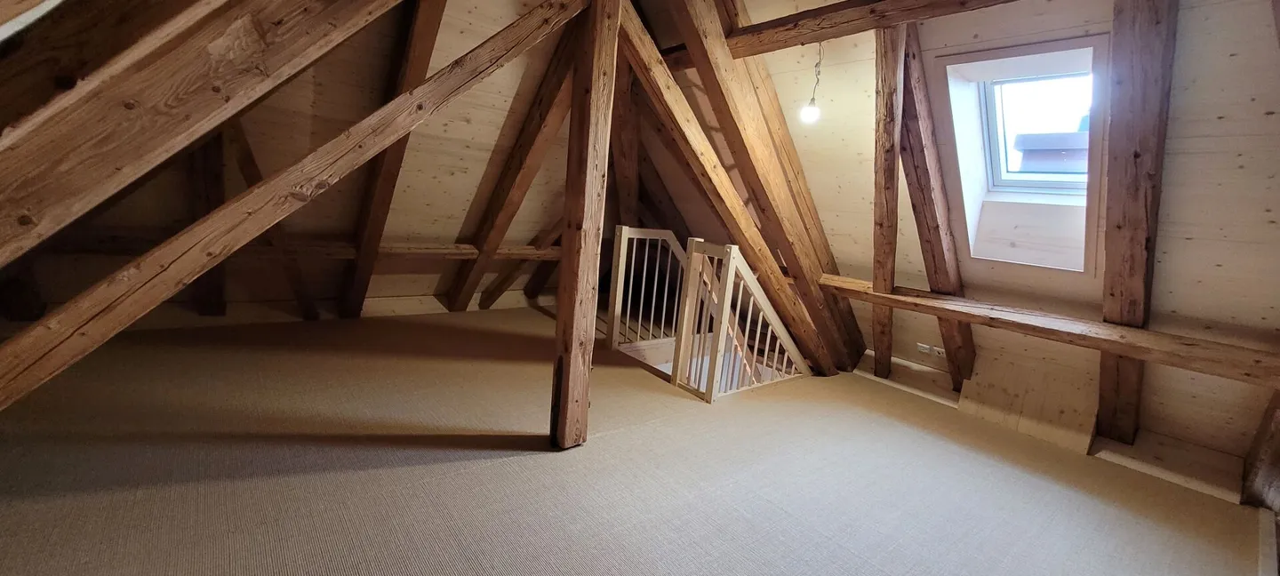 Appartement charmant rénové avec galerie dans un emplacement central - Photo 7 sur 11