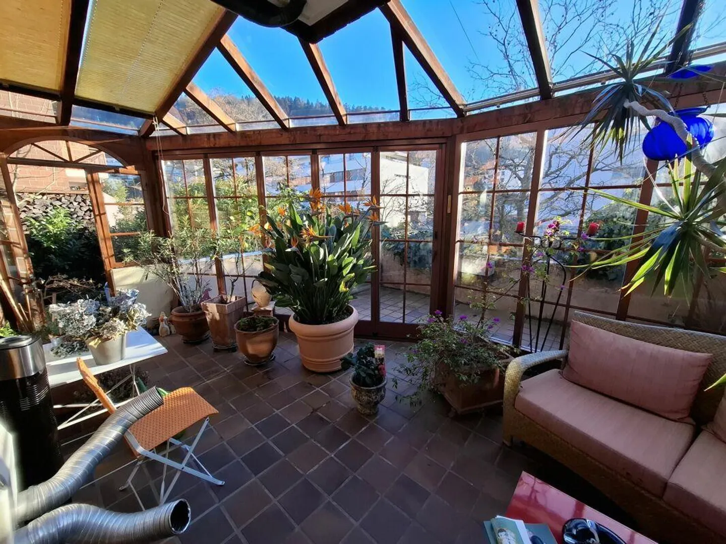 Grosszügiges Einfamilienhaus - Foto 2 von 3