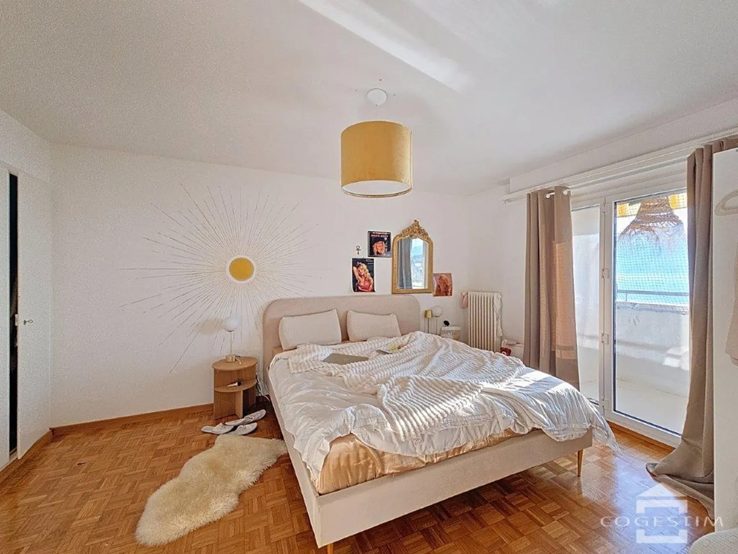 3.5 Room Apartment - Photo 2 of 11