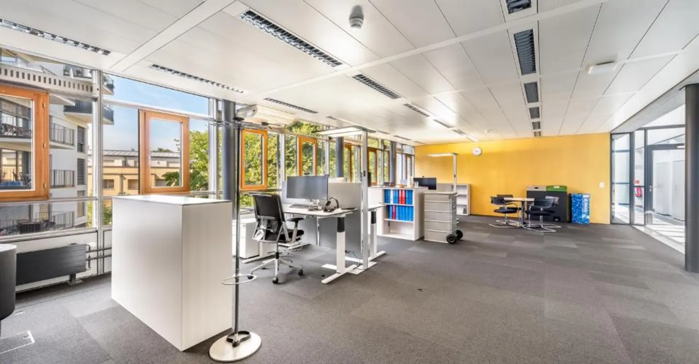 Spazio ufficio rappresentativo in una posizione centrale a Wohlen - Foto 5 di 12