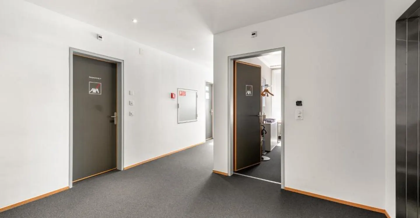 Spazio ufficio rappresentativo in una posizione centrale a Wohlen - Foto 12 di 12
