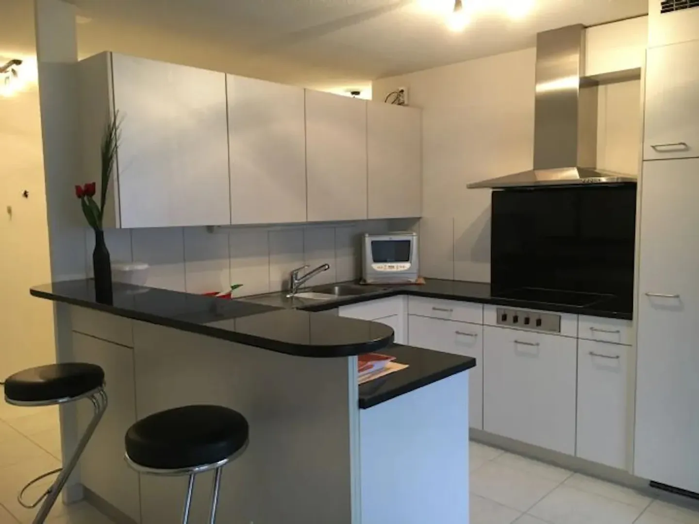 Appartamento in affitto - Foto 2 di 10