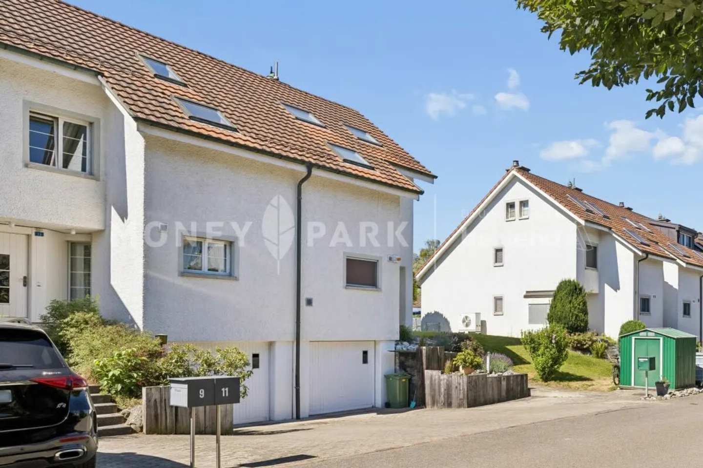 Charmantes Reihenhaus mit Garten - Foto 3 von 14