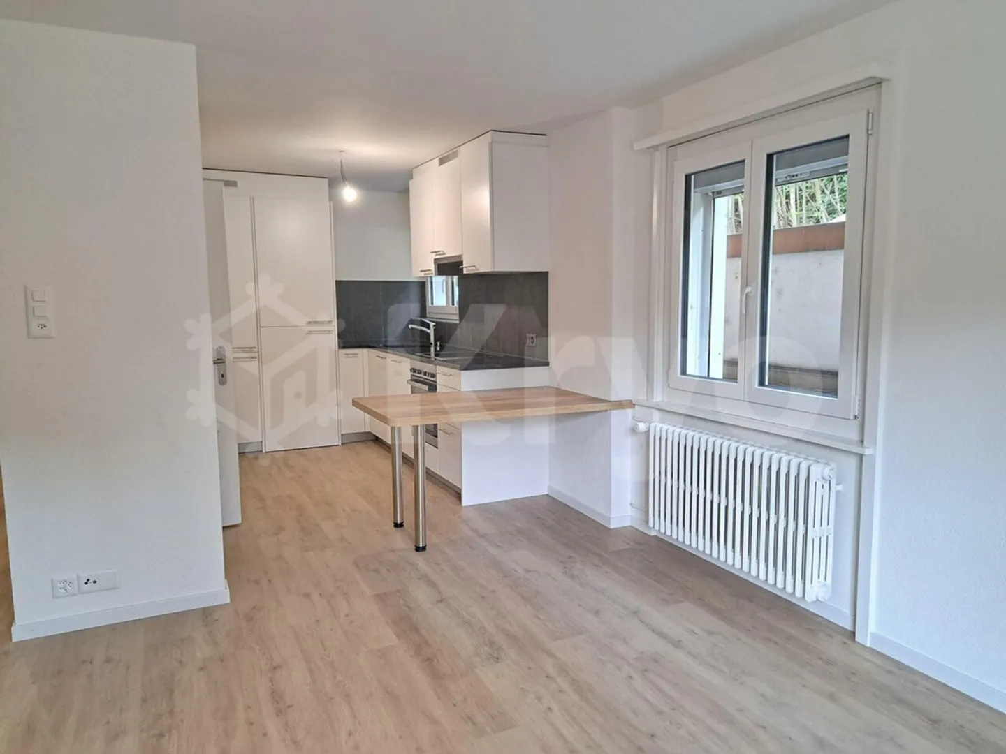 Appartement 4 pièces rénové - Photo 1 sur 9