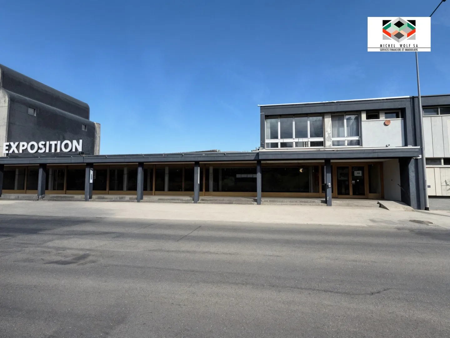 Surface commerciale à louer à La Chaux-de-Fonds - Photo 1 sur 7