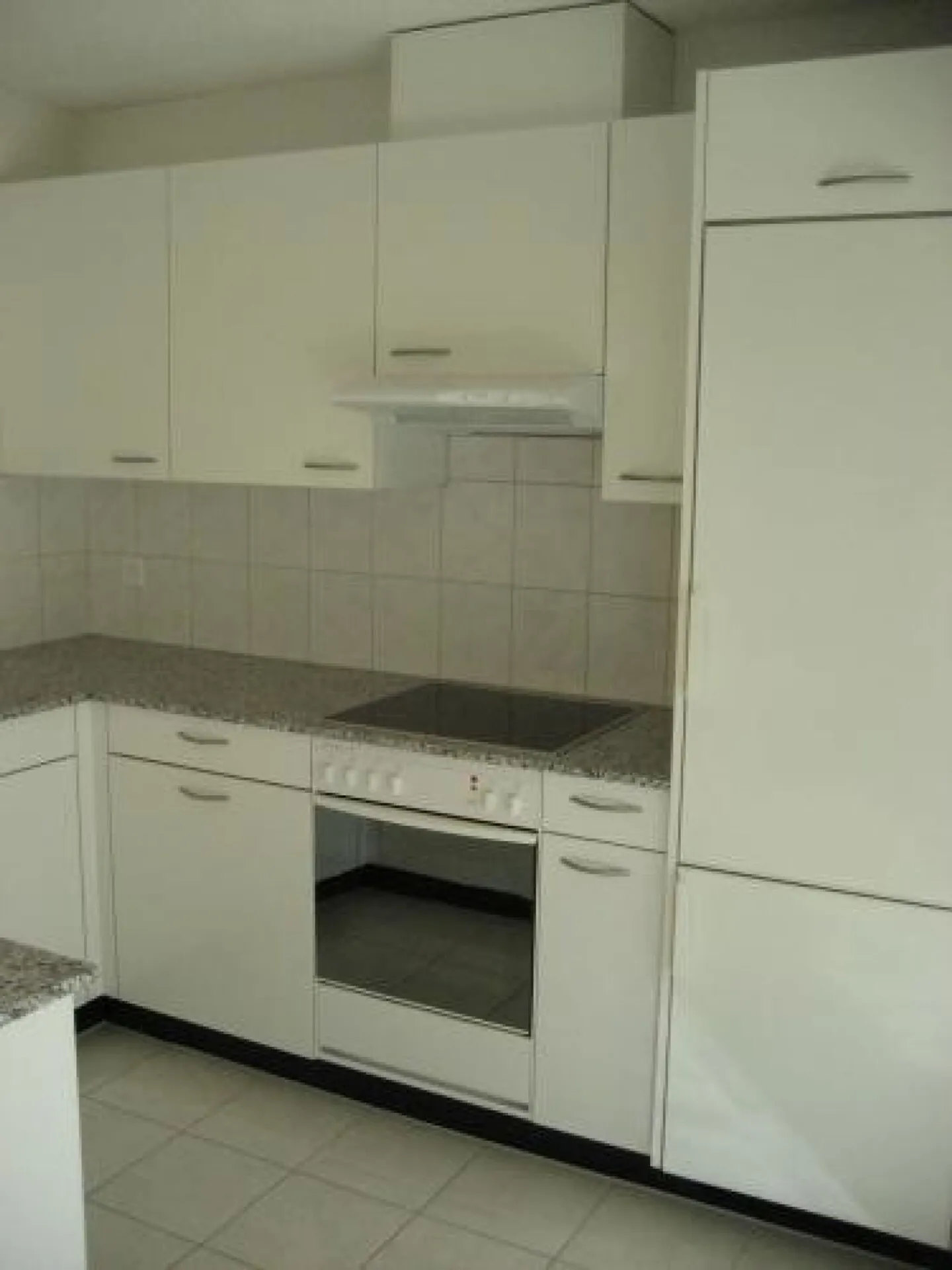 Beaucoup de soleil et d'intimité avec 2 terrasses - Photo 4 sur 6