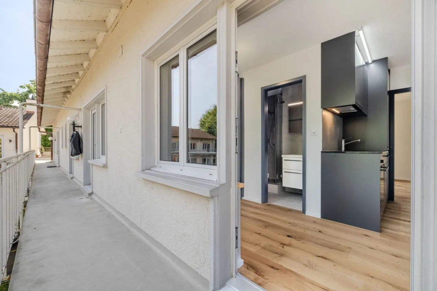 Piccolo ma potente: appartamento 1.5 stanze completamente ristrutturato con tutti i comfort - Foto 4 di 11