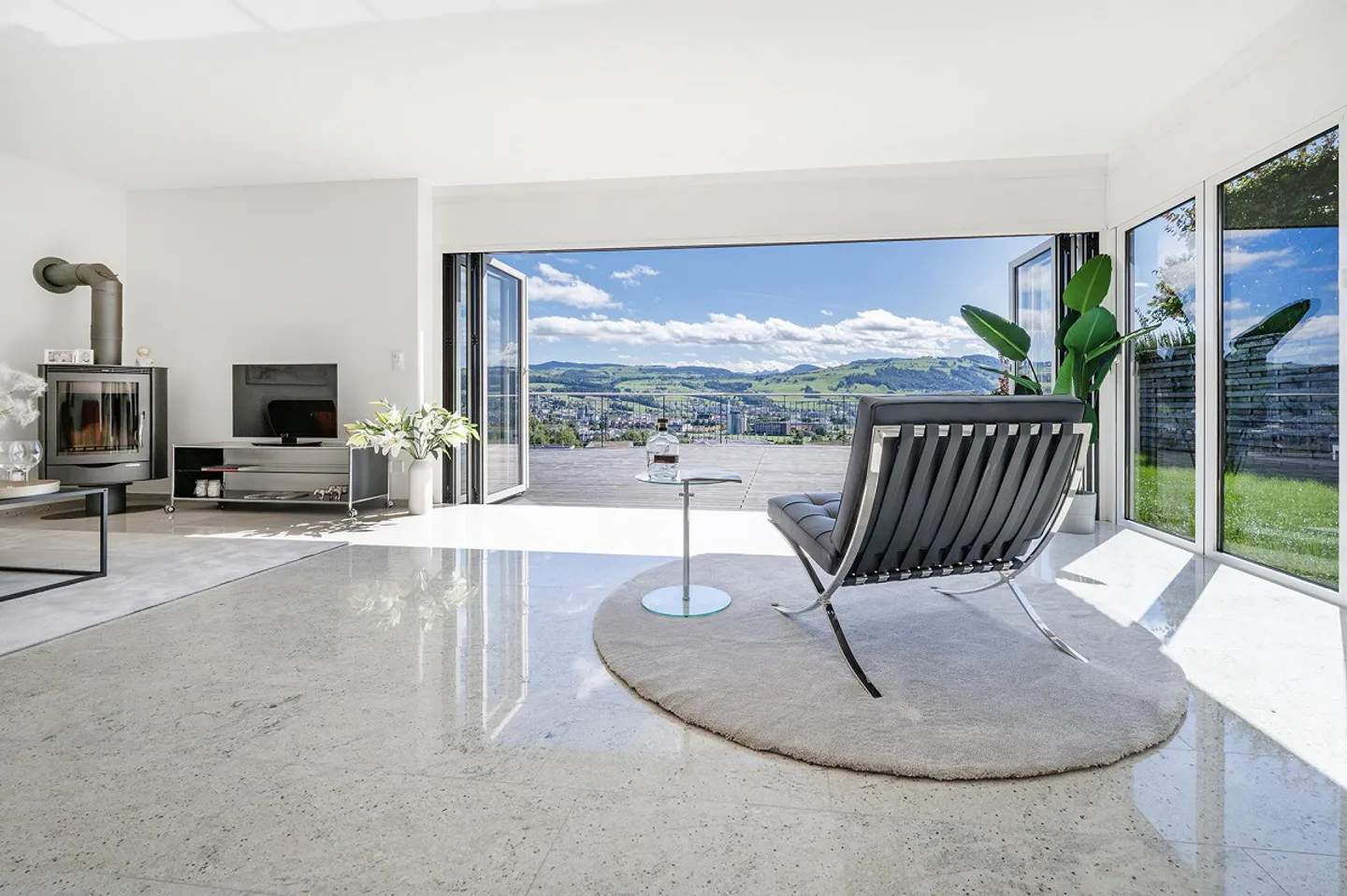 Maison individuelle 6.5 pièces - Photo 2 sur 12