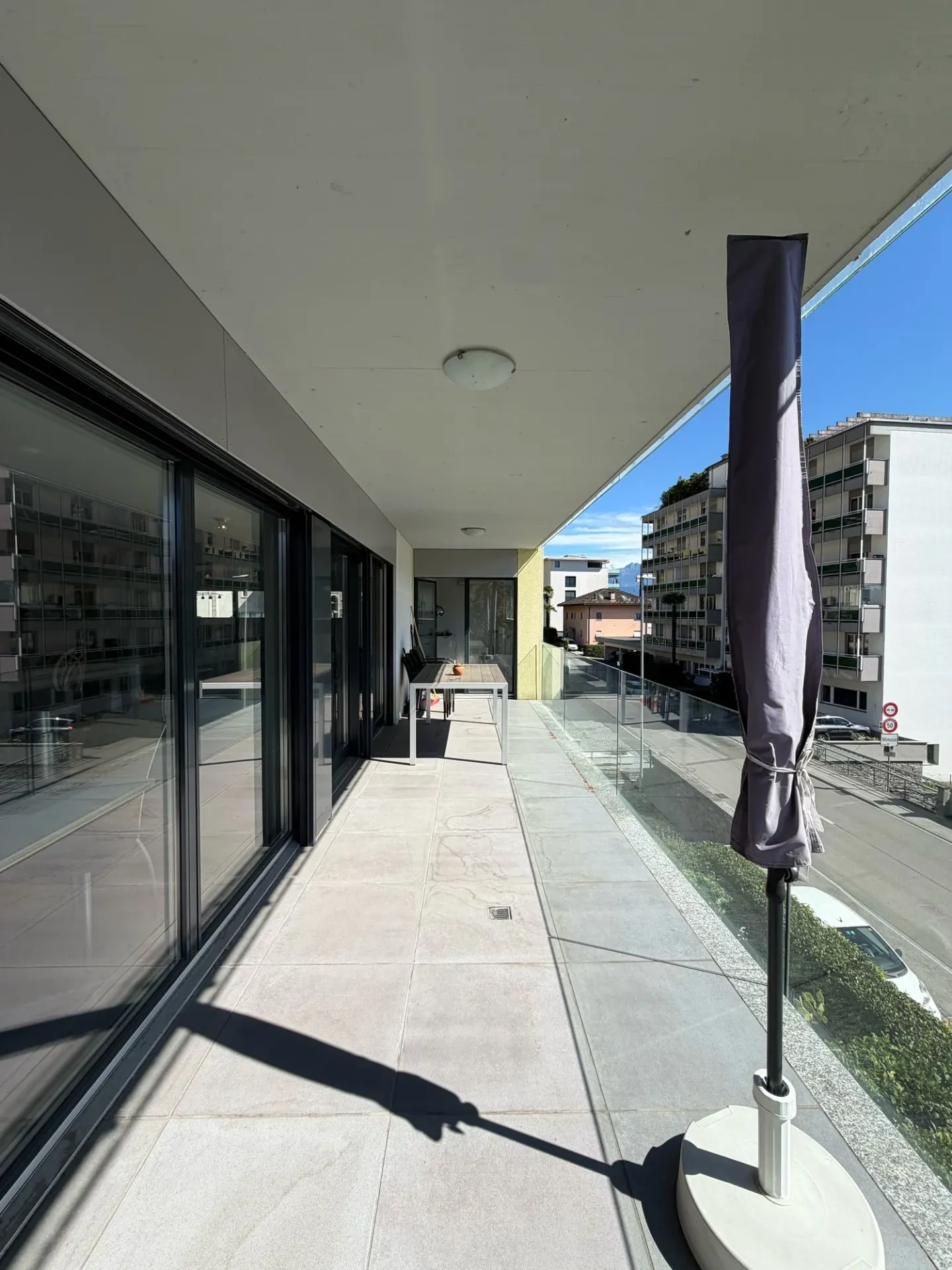 Bright 4.5-room apartment in Muralto - Primary residence - Photo 5 of 14