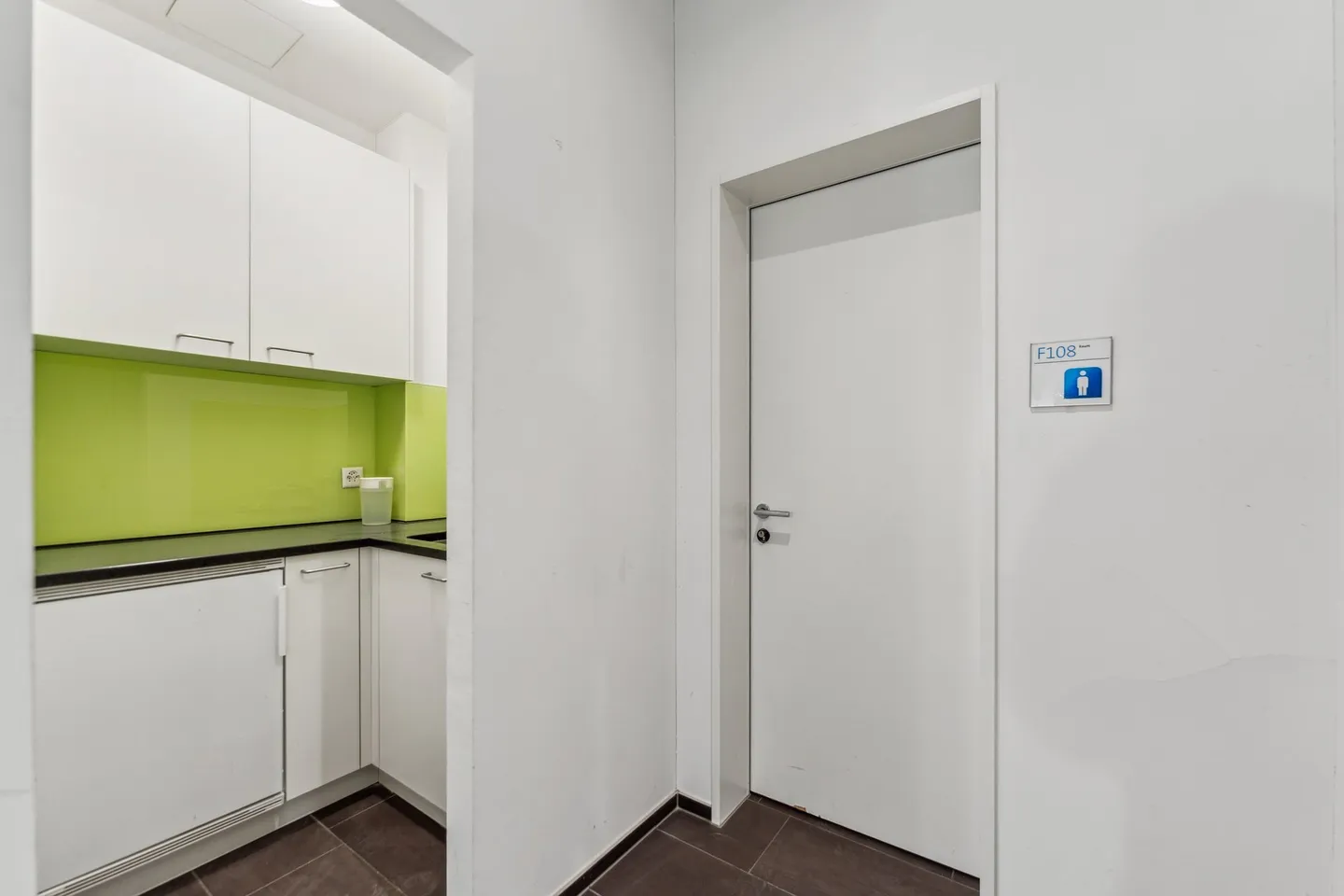 Spazio ufficio in affitto - Foto 4 di 7