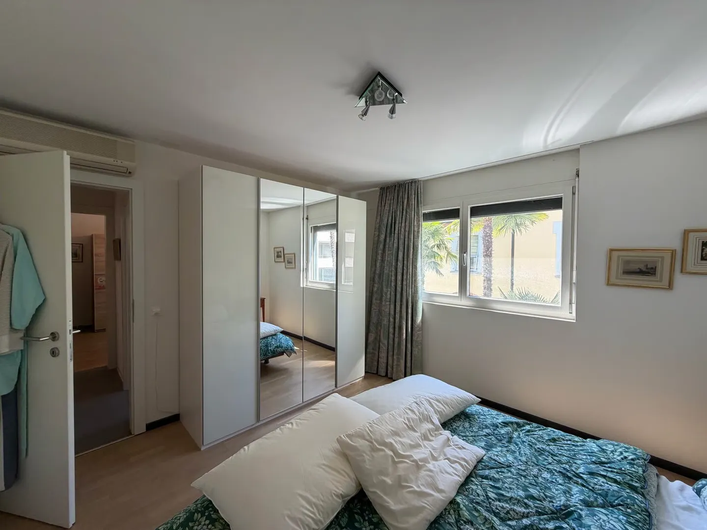 Bright 4.5-room apartment in Muralto - Primary residence - Photo 9 of 14