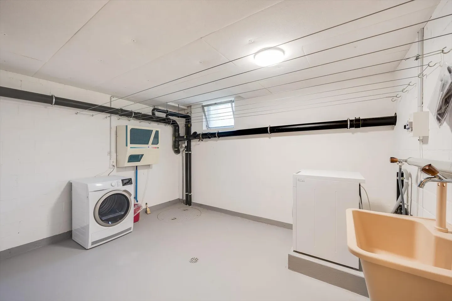 Kinderfreundliche Wohnung in ruhigem, grünen Quartier!! - Foto 8 von 8