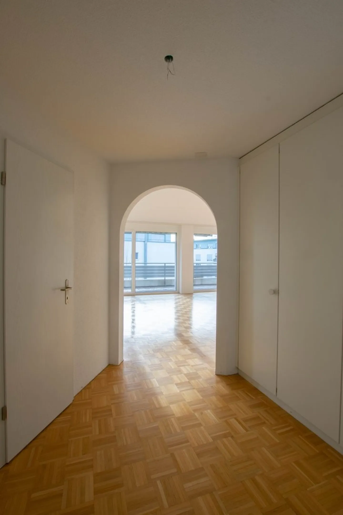Appartement spacieux 5.5 pièces - Photo 8 sur 11