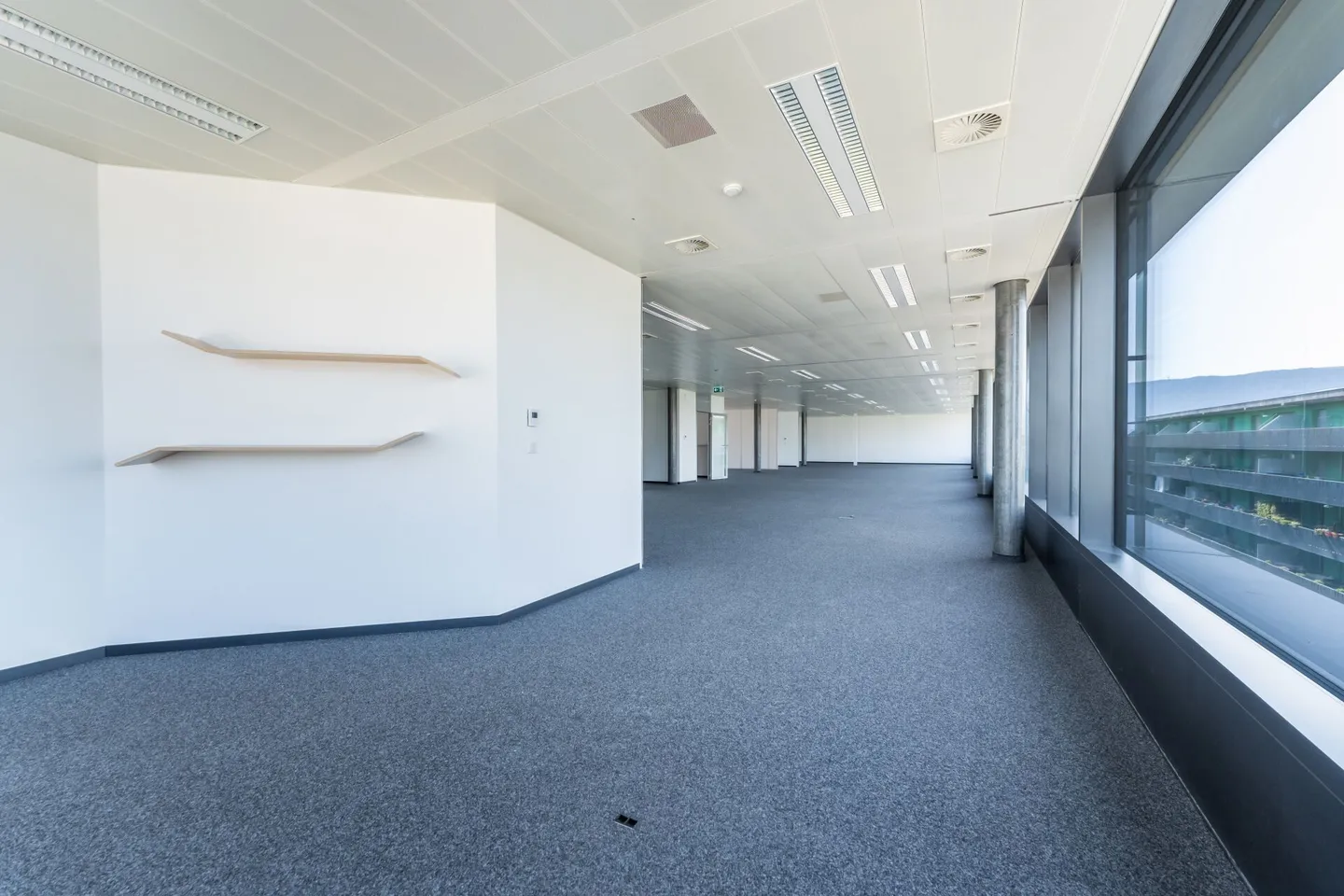 Superficie amministrativa di 292 m² al 4° piano - grandi spazi per uffici luminosi e modulari - Foto 7 di 7