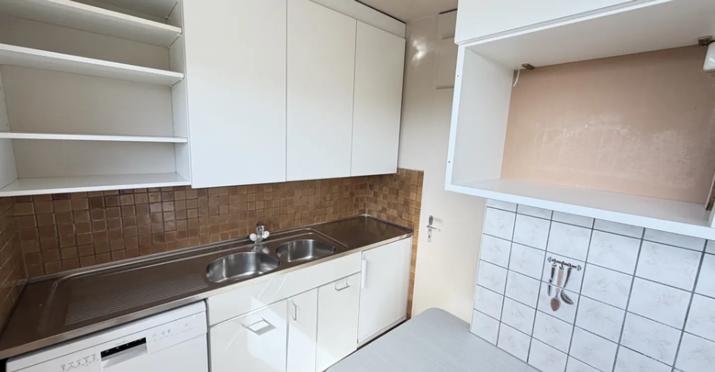 Geräumige Dachgeschosswohnung mit Panoramaterrasse - Foto 6 von 11