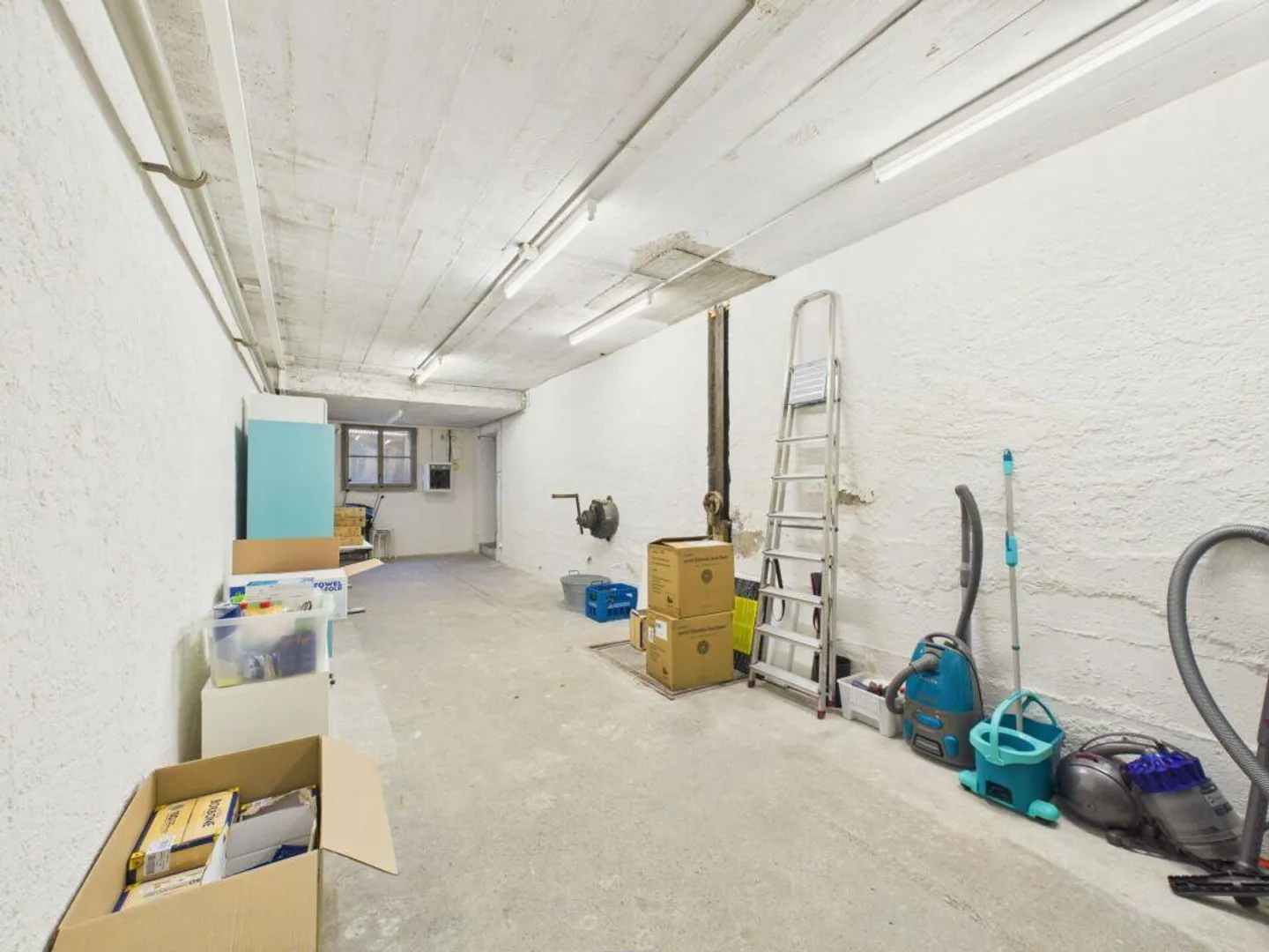 Loft spazioso con uso residenziale e commerciale nel cuore di Wil - Foto 15 di 20