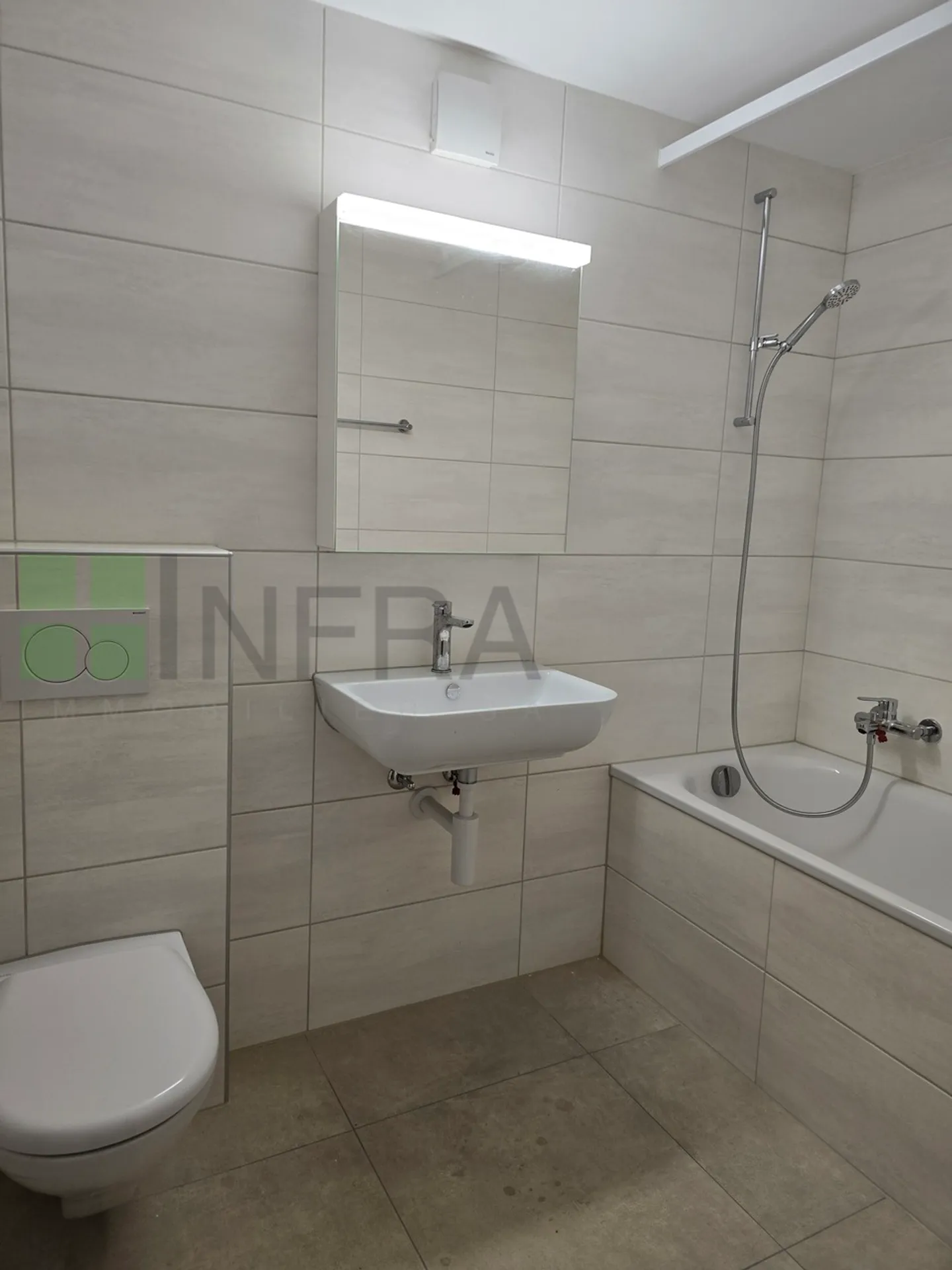 Appartamento in ristrutturazione! In affitto dal 1.1.2026! - Foto 5 di 10