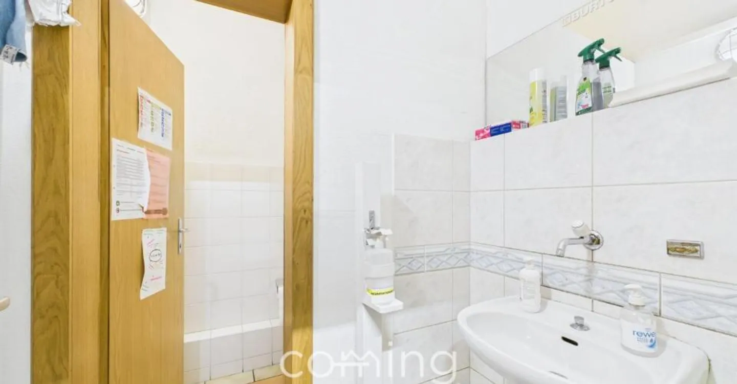 Commercial space for rent in Visp - central, flexible and with parking - Photo 9 of 11