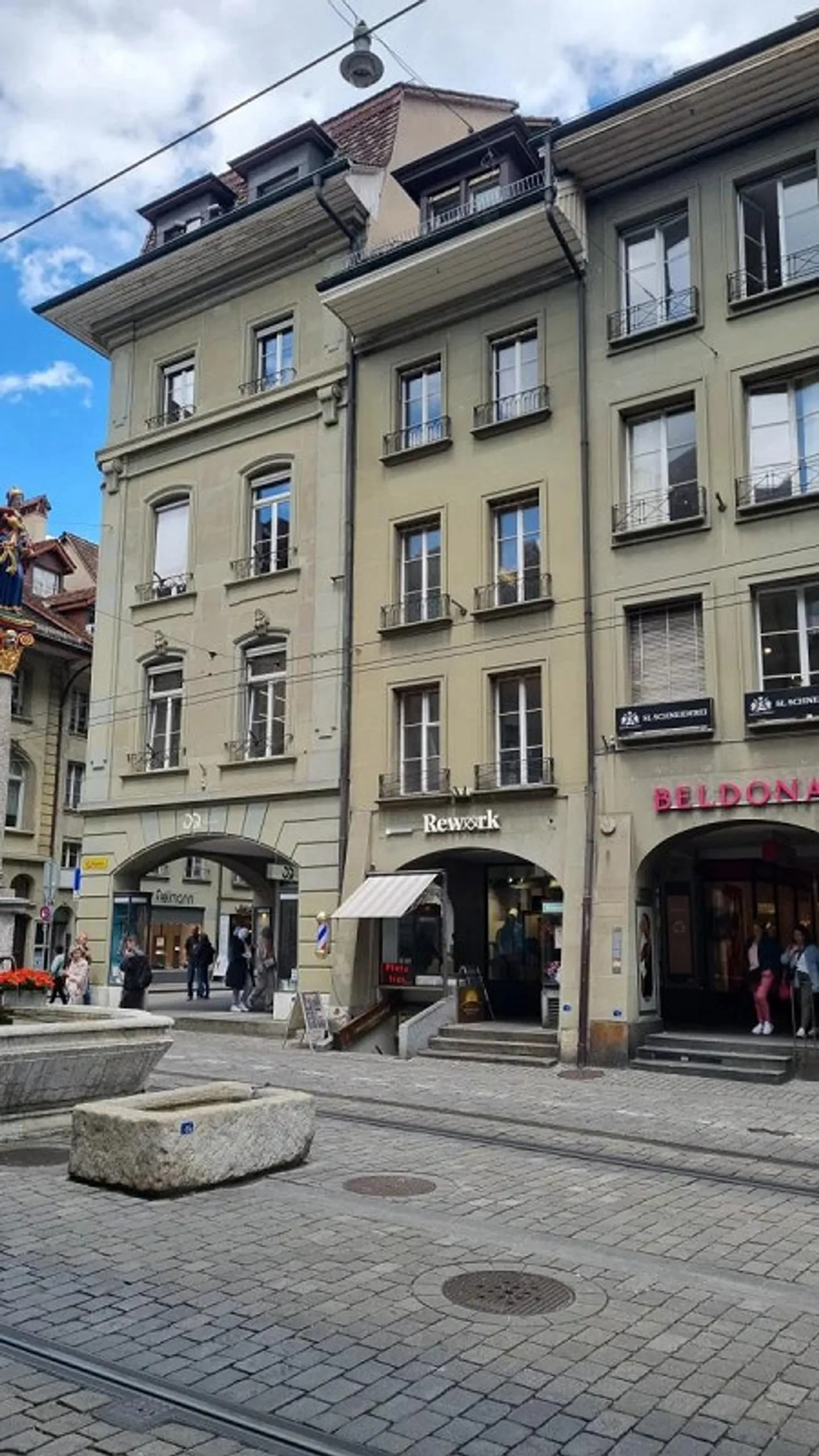 Office or Practice Rooms in the Center of Bern - Photo 1 of 10