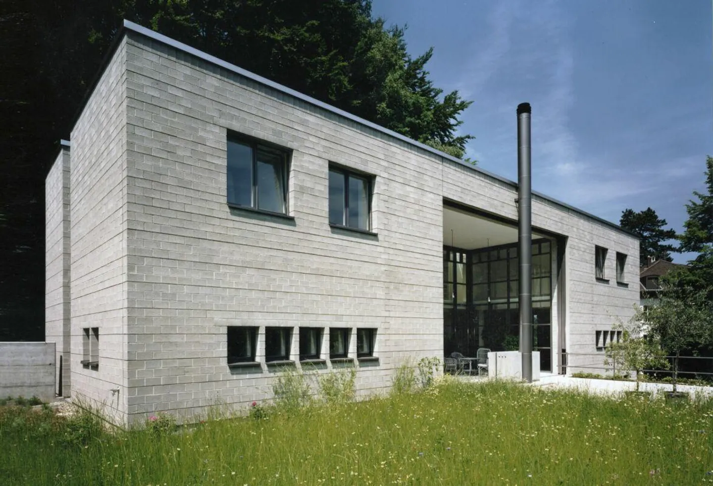 Chef-d'œuvre architectural avec vue - Photo 1 sur 11