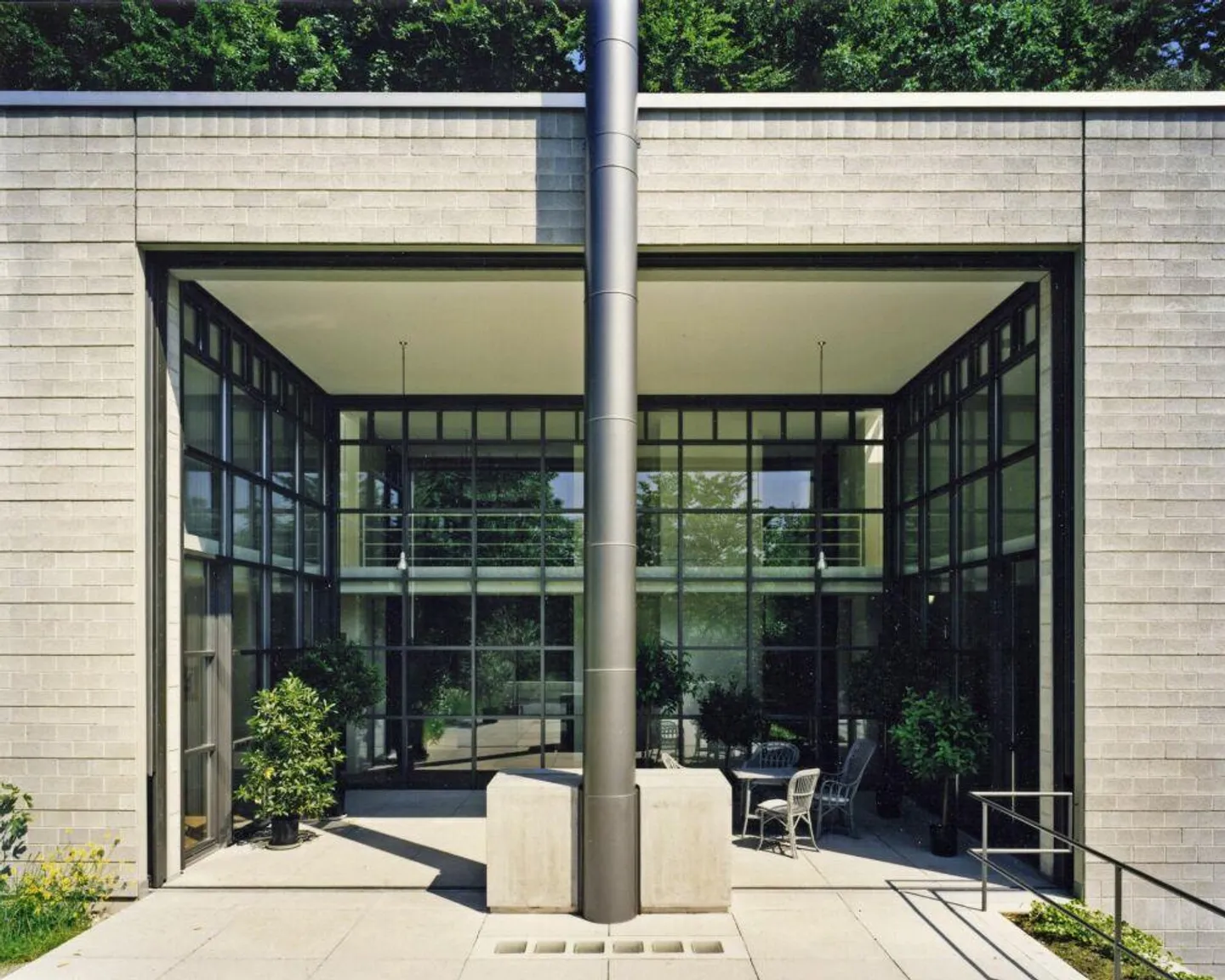 Chef-d'œuvre architectural avec vue - Photo 3 sur 11