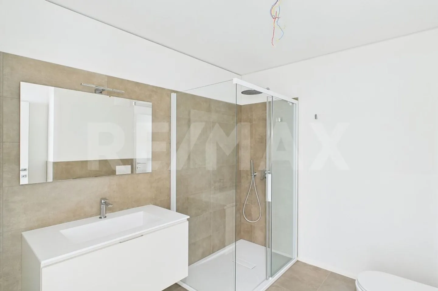 Elegant New Construction Apartments - Photo 7 of 13