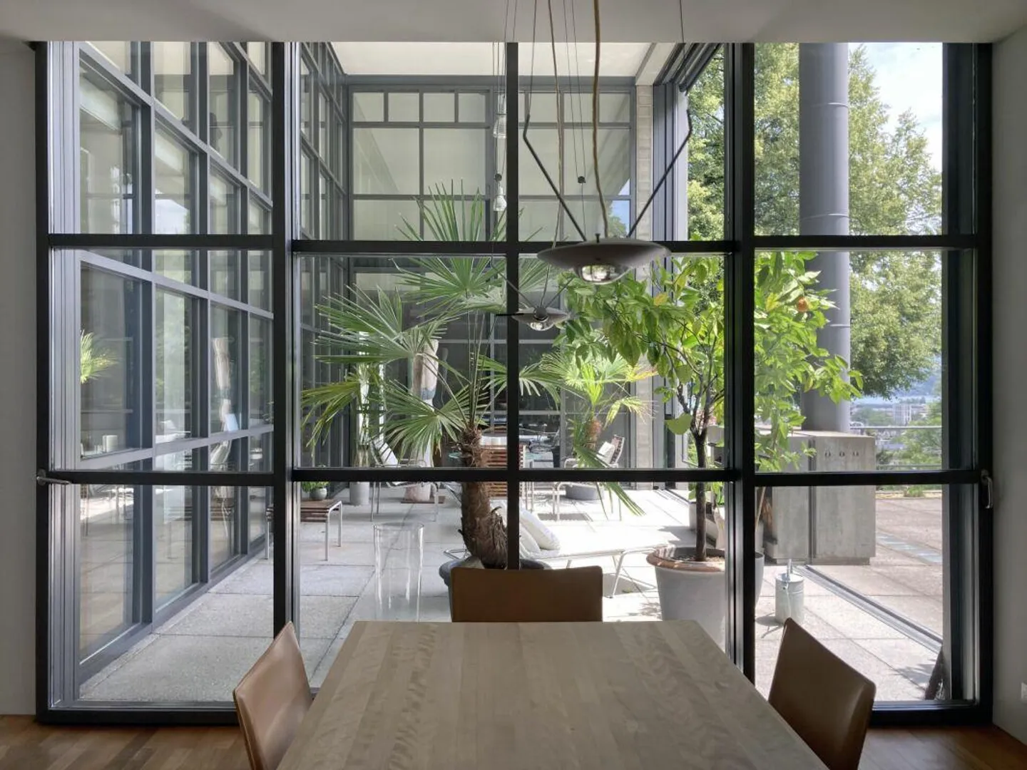 Chef-d'œuvre architectural avec vue - Photo 6 sur 11