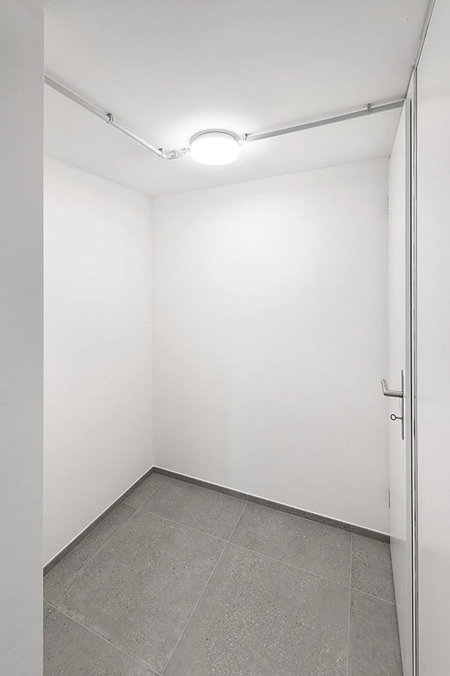 Espace commercial compact - Espace pour vos idées - Photo 5 sur 7
