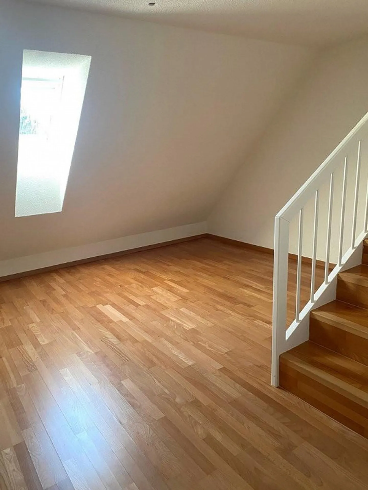 Cozy Maisonette Apartment in a Quiet Neighborhood - Photo 8 of 12