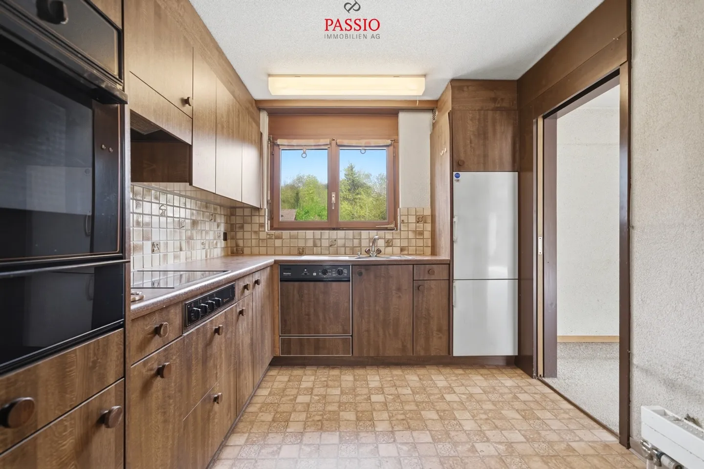 Maison individuelle spacieuse de 6 pièces avec jardin et potentiel locatif - Photo 8 sur 36