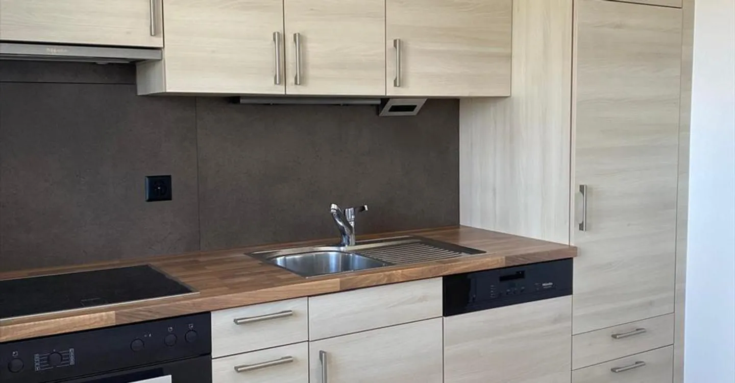 Appartement Rénové avec Vue - Photo 5 sur 7