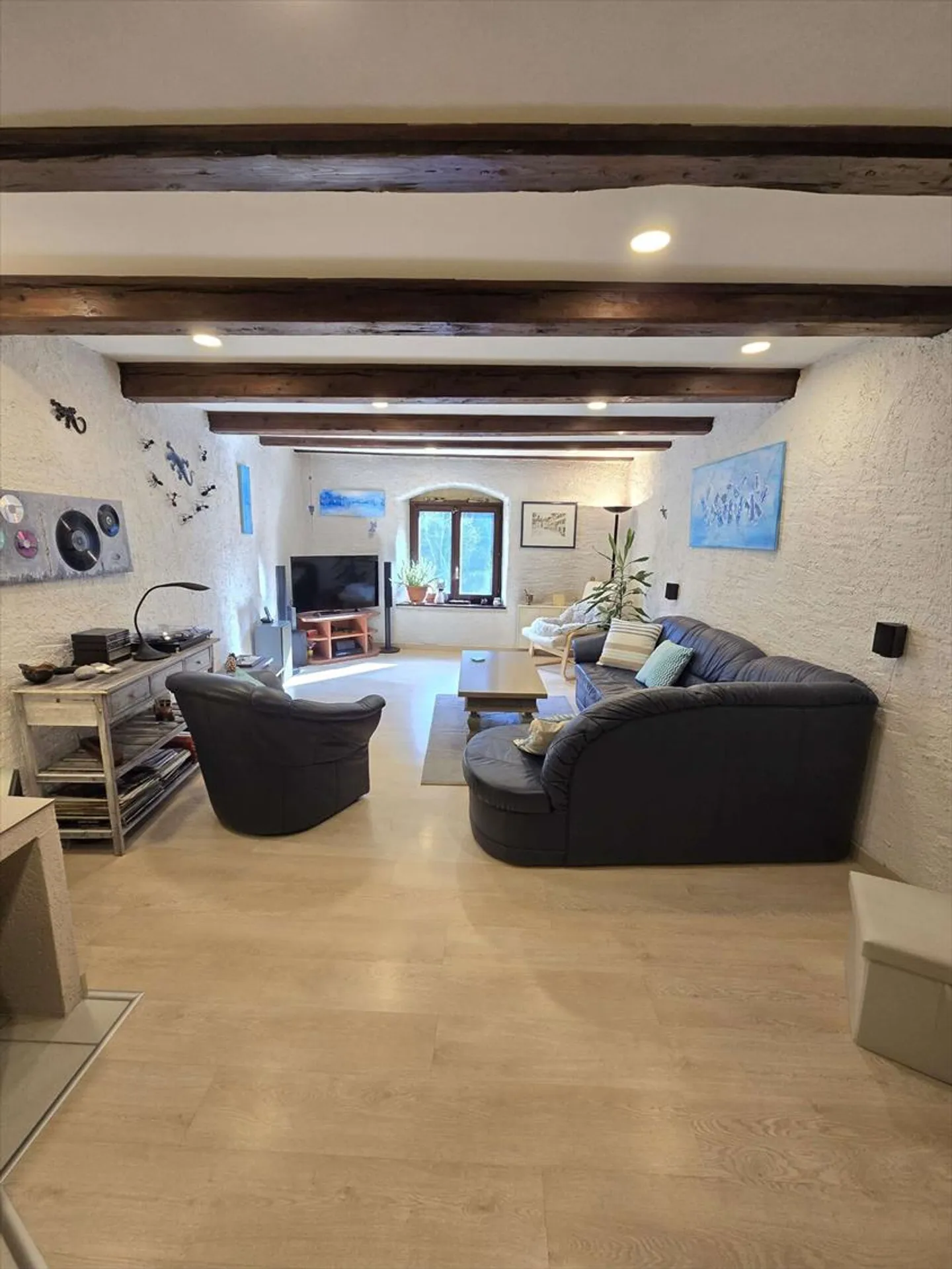Wunderschönes Dorfhaus mit 6,5 Zimmern - Foto 1 von 8