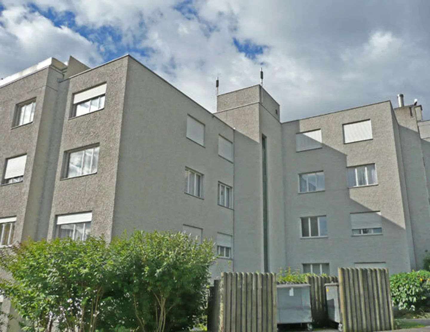 Erschwinglicher Parkplatz in Dietlikon - Foto 1 von 2