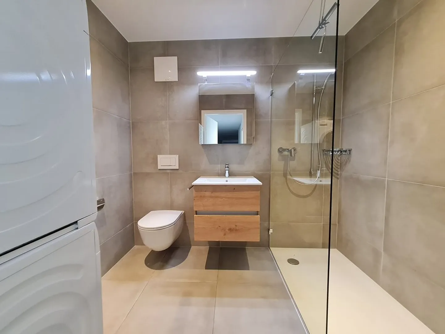Appartamento 3,5 locali per CHF 1600.-/mese spese incluse - Foto 4 di 6
