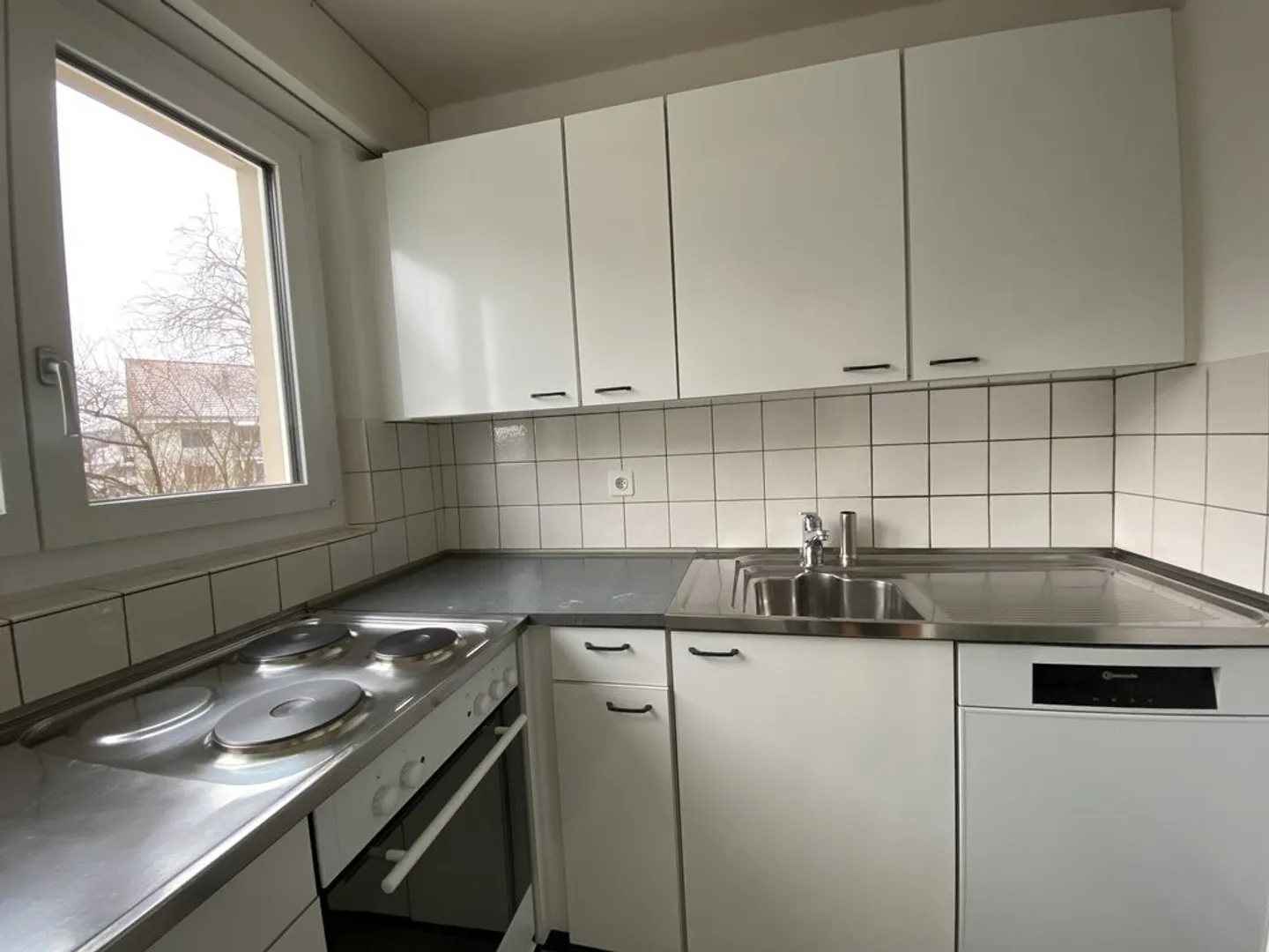 3.5 Room Apartment - Photo 4 of 7