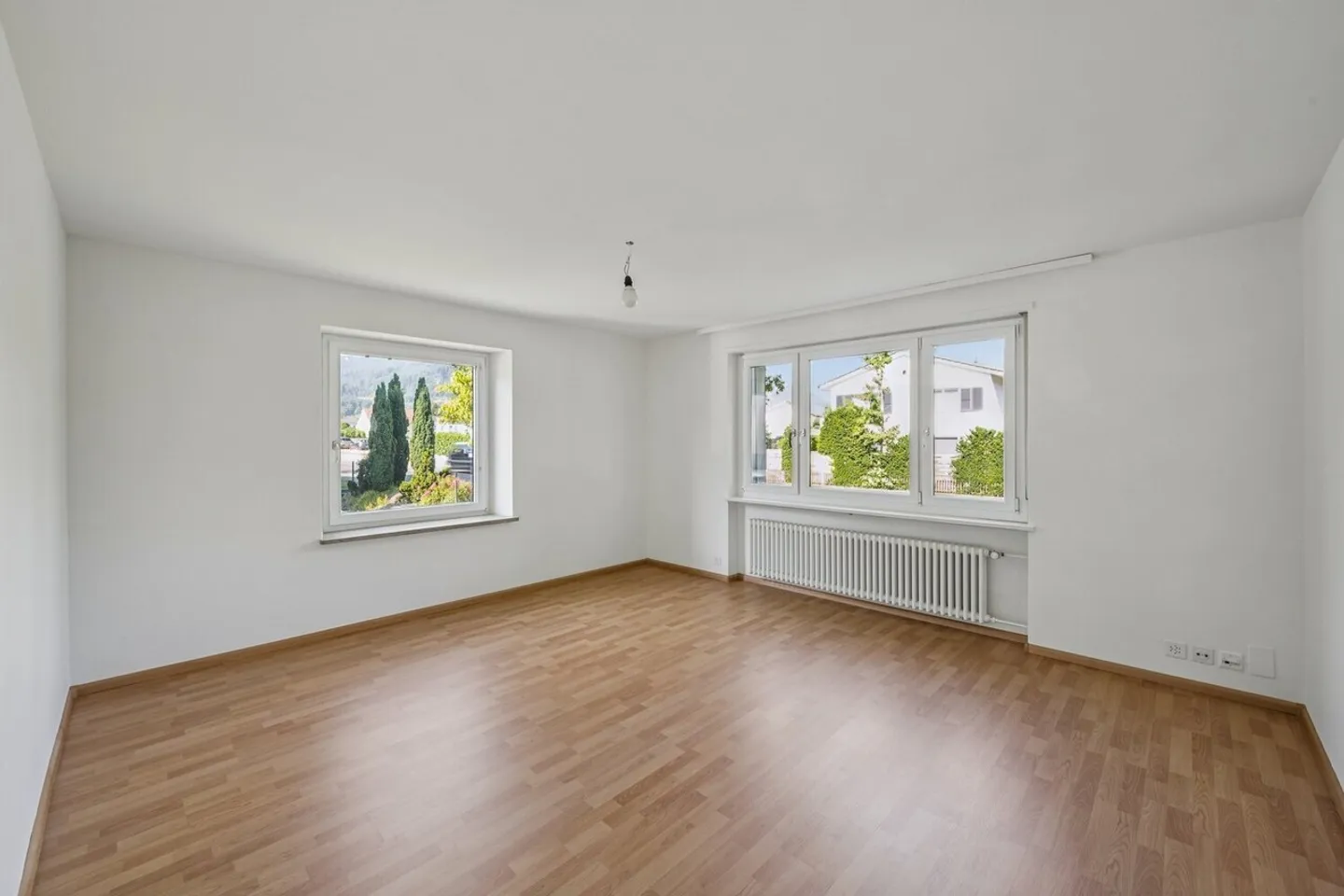 Apartment for rent - Photo 6 of 8