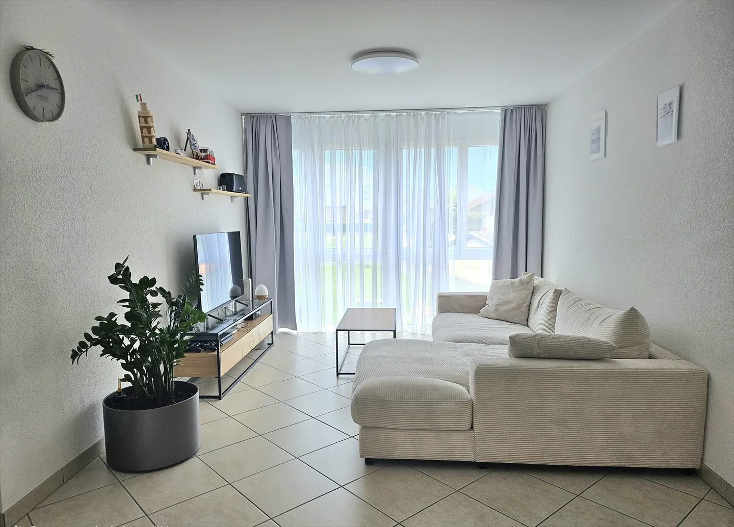 « Geräumig und helles 4.5-Zimmer-Apartment » - Foto 3 von 9