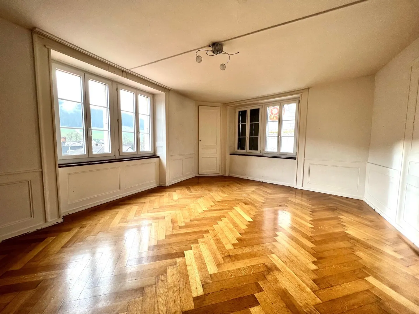 Superbo edificio con un ottimo rendimento - Foto 8 di 15