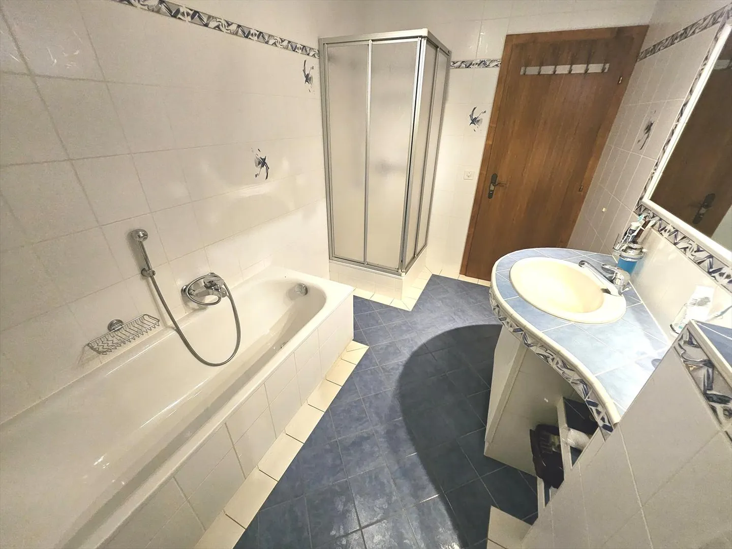 « Geräumig und helles 4.5-Zimmer-Apartment » - Foto 8 von 9