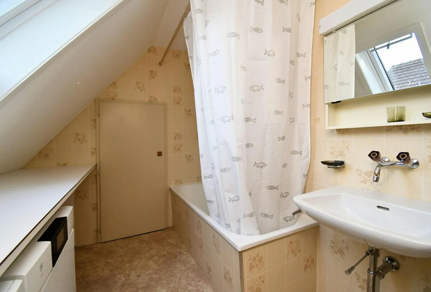 Renovierte und helle Wohnung zu vermieten. - Foto 6 von 9