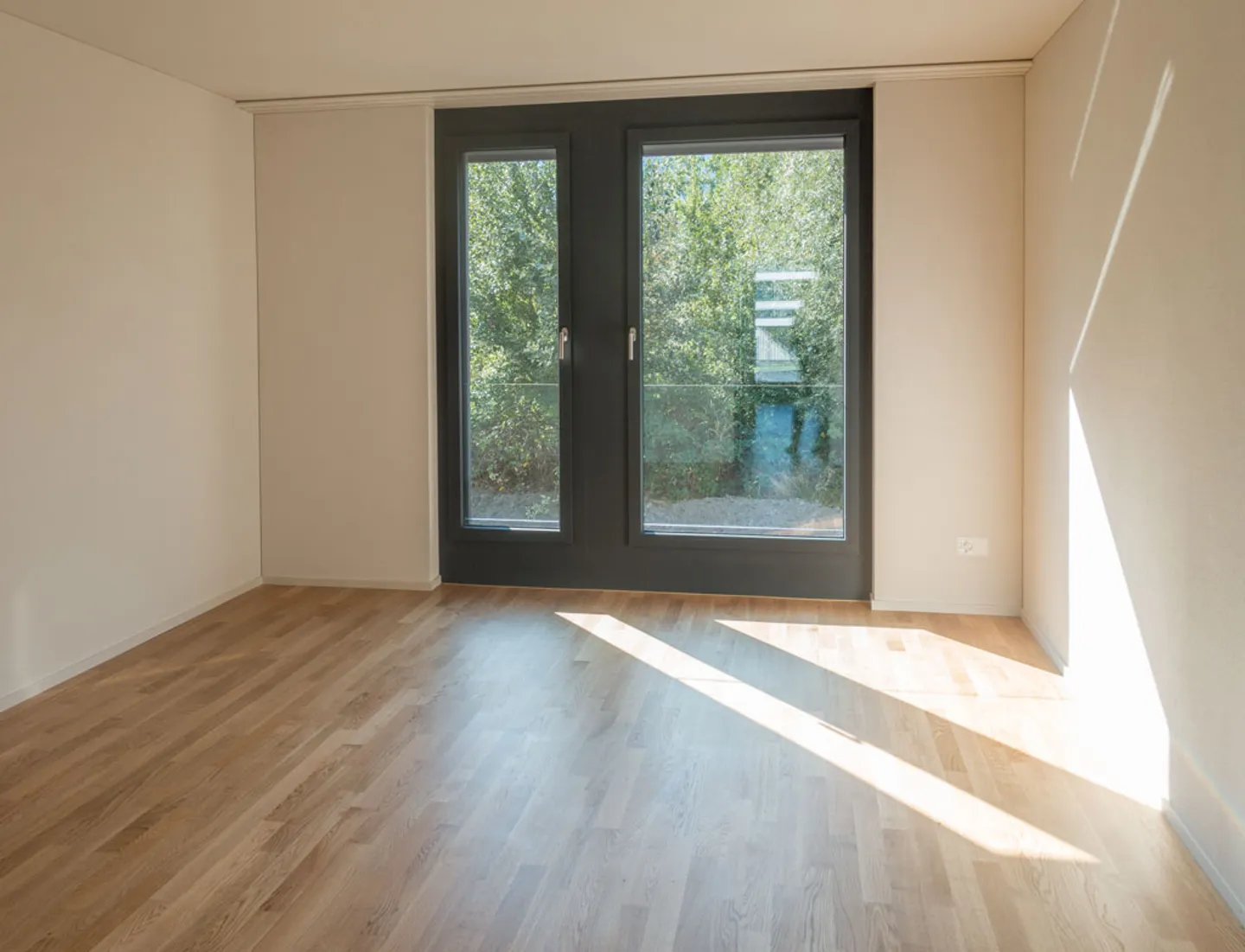 Modern apartment in family-friendly development in a good location - Photo 13 of 13