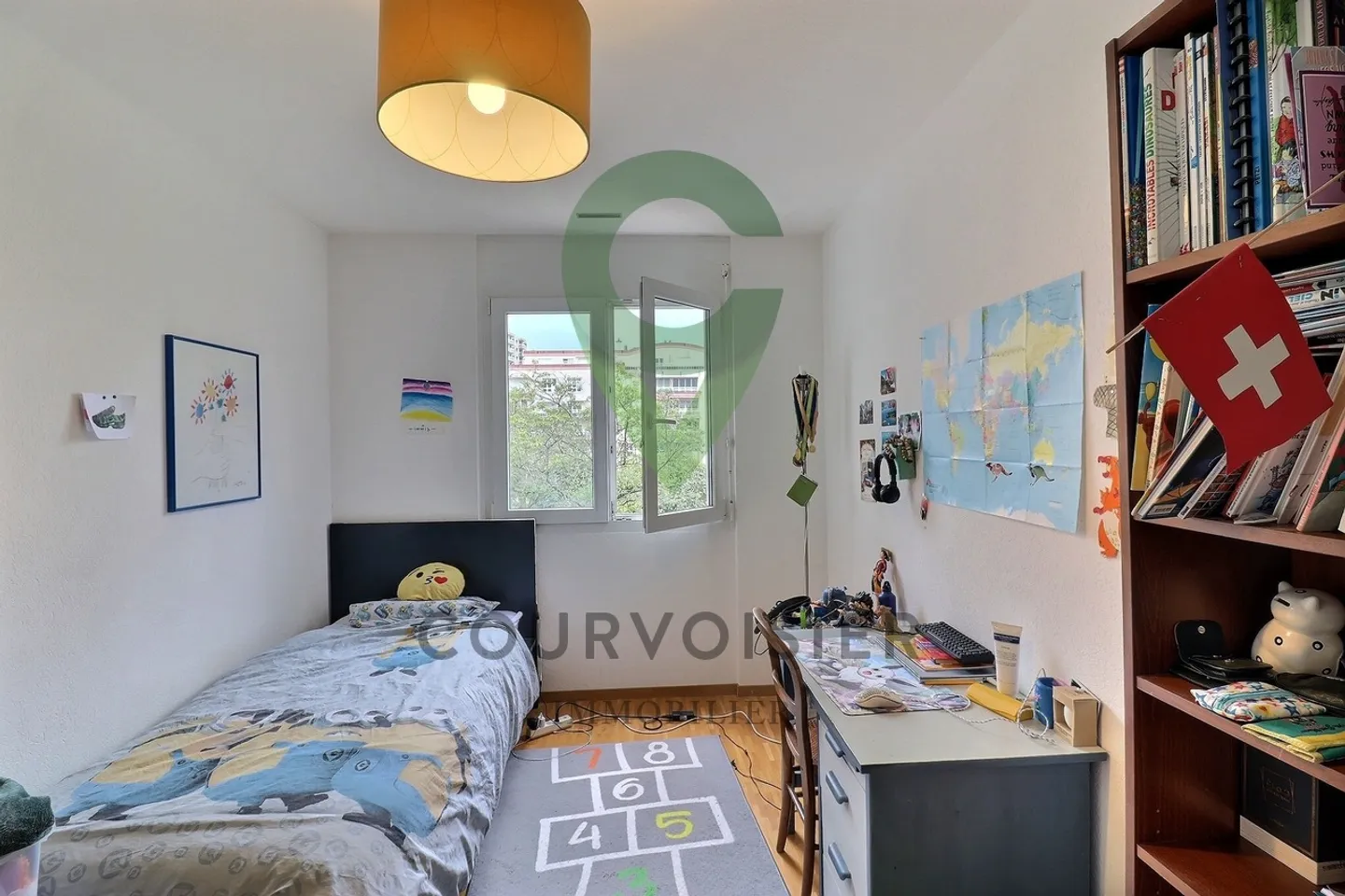 Serene 4.5 Room Apartment in Nyon - Photo 10 of 14