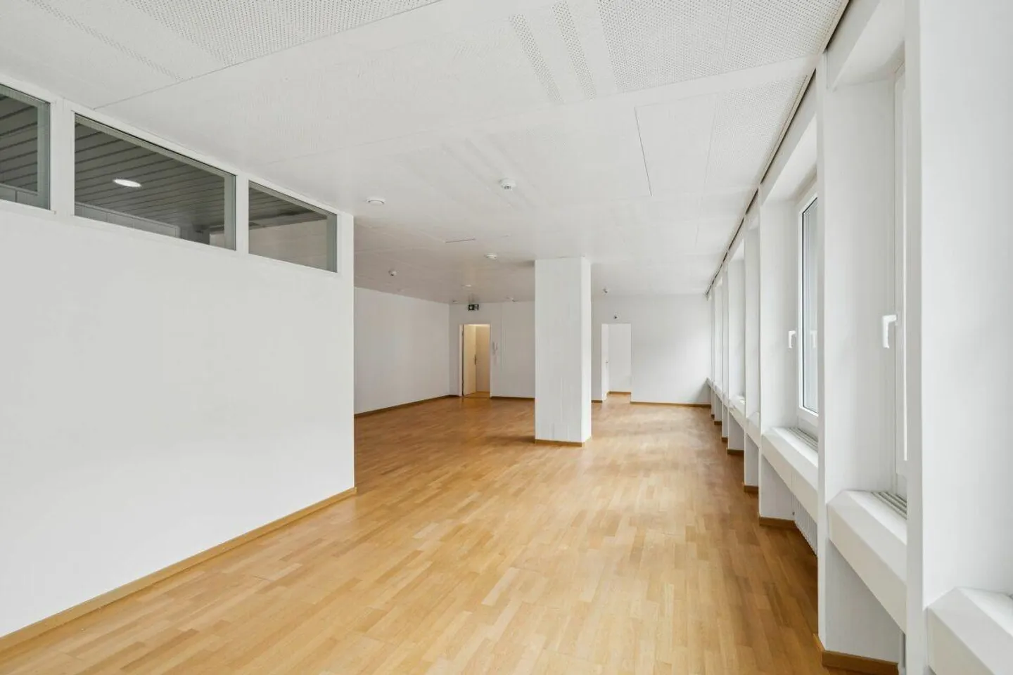 Environnement de travail efficace - Espace pour votre entreprise - Photo 2 sur 10