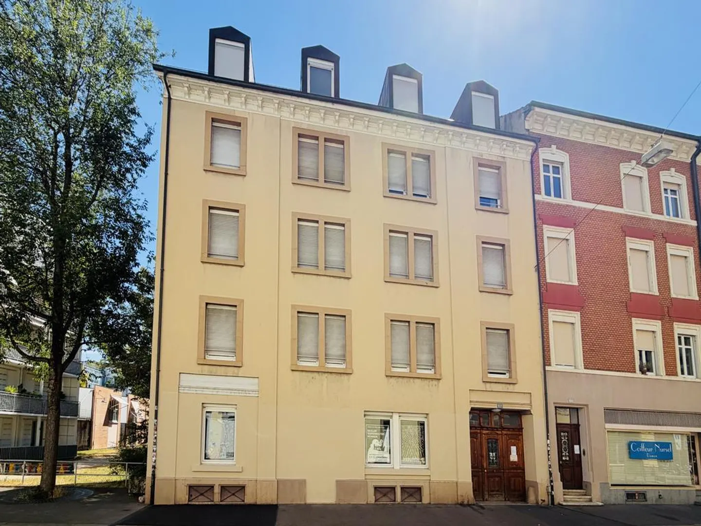 Charmante Altbauwohnung in Basel - Foto 1 von 12