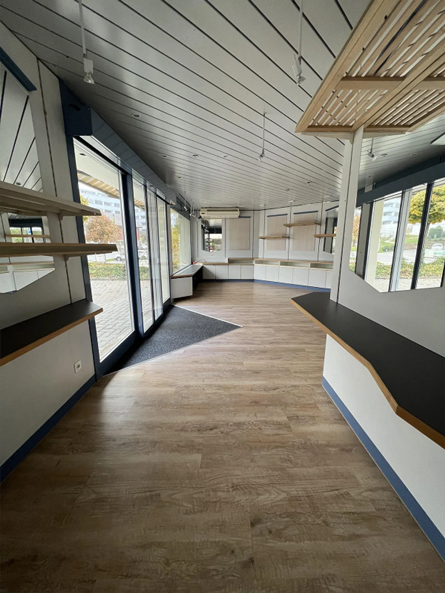 Vielseitige Gewerbefläche in Rickenbach - Foto 3 von 6